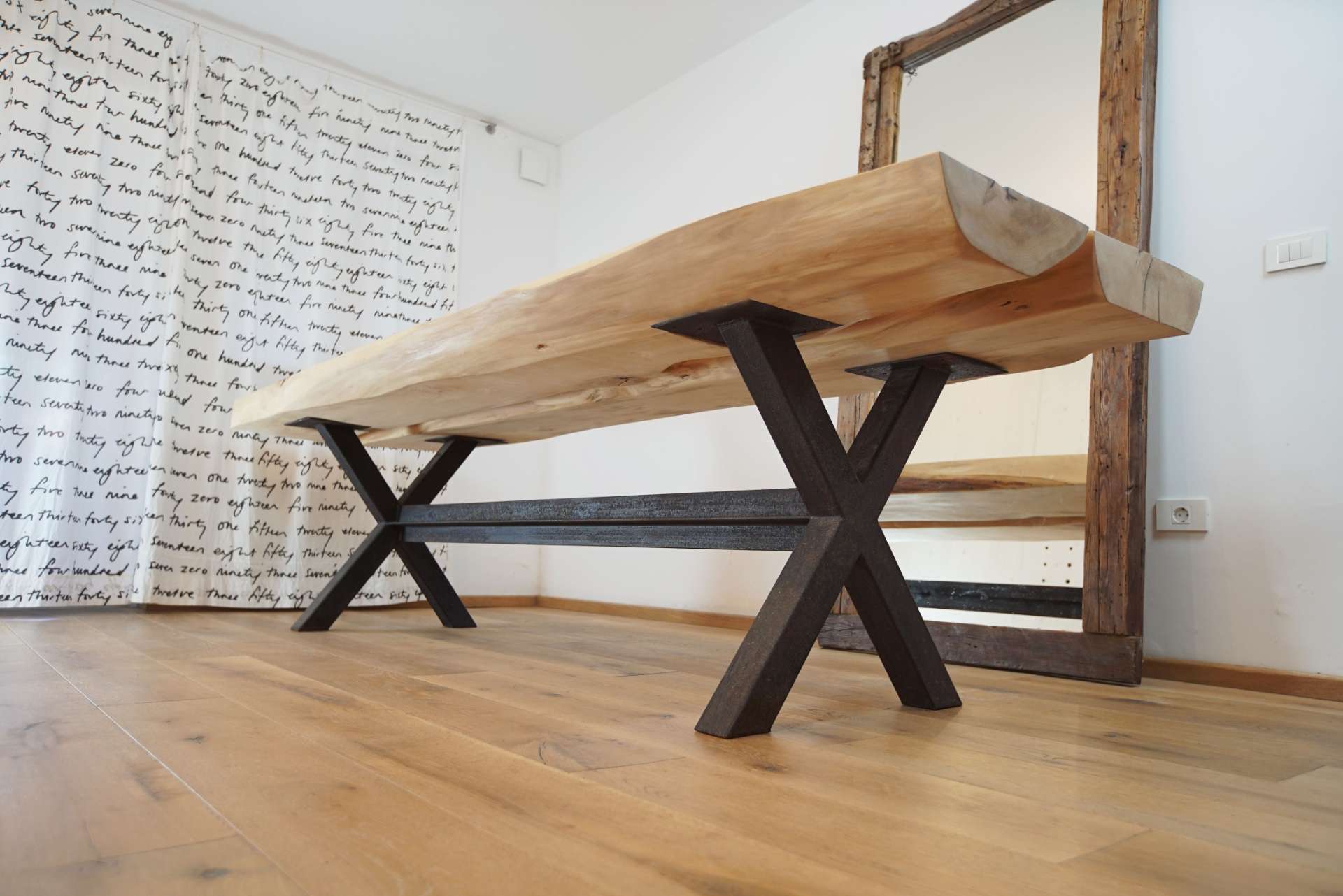 Logotowood - Lime table4