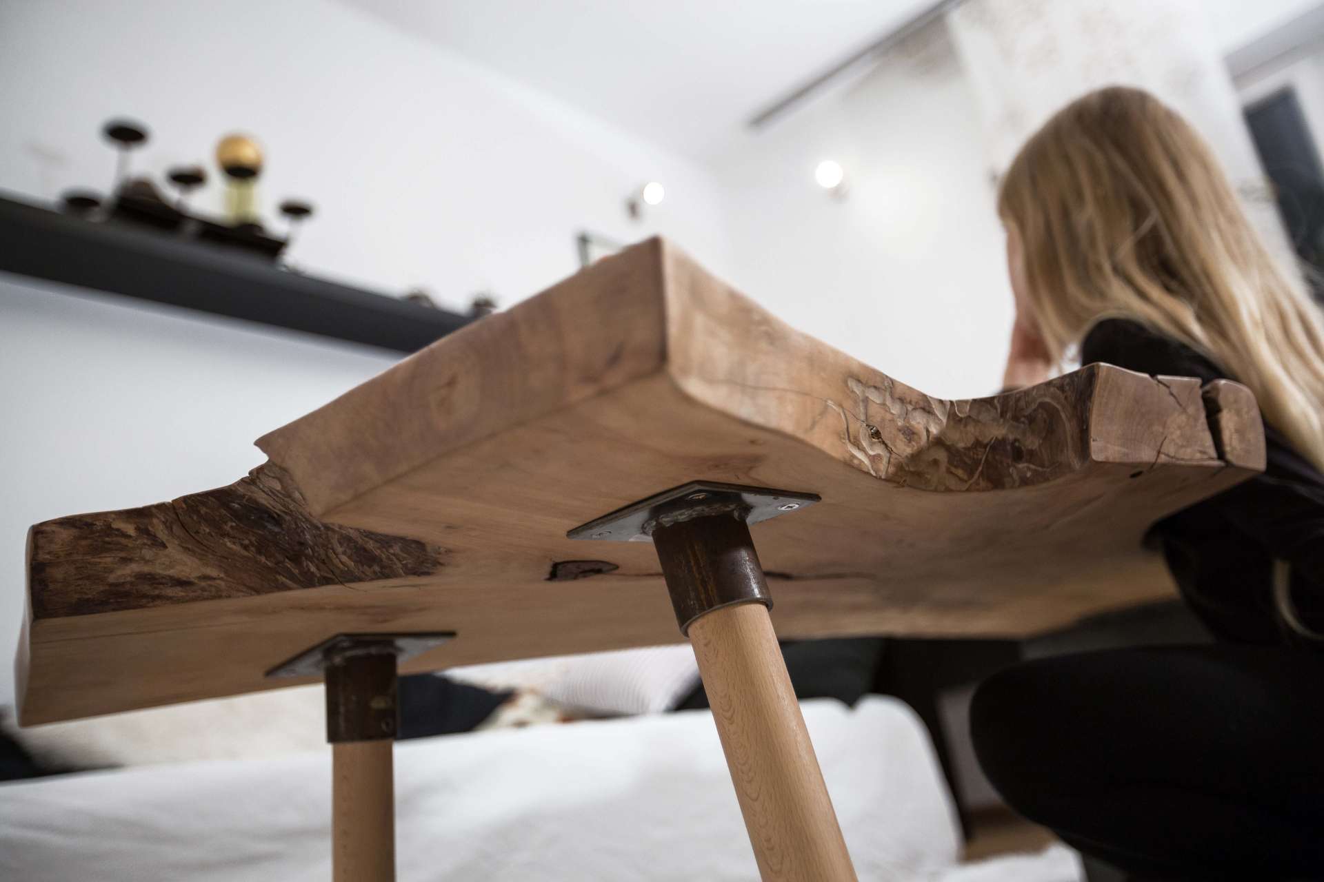 Logotowood - Pear wood coffee table5